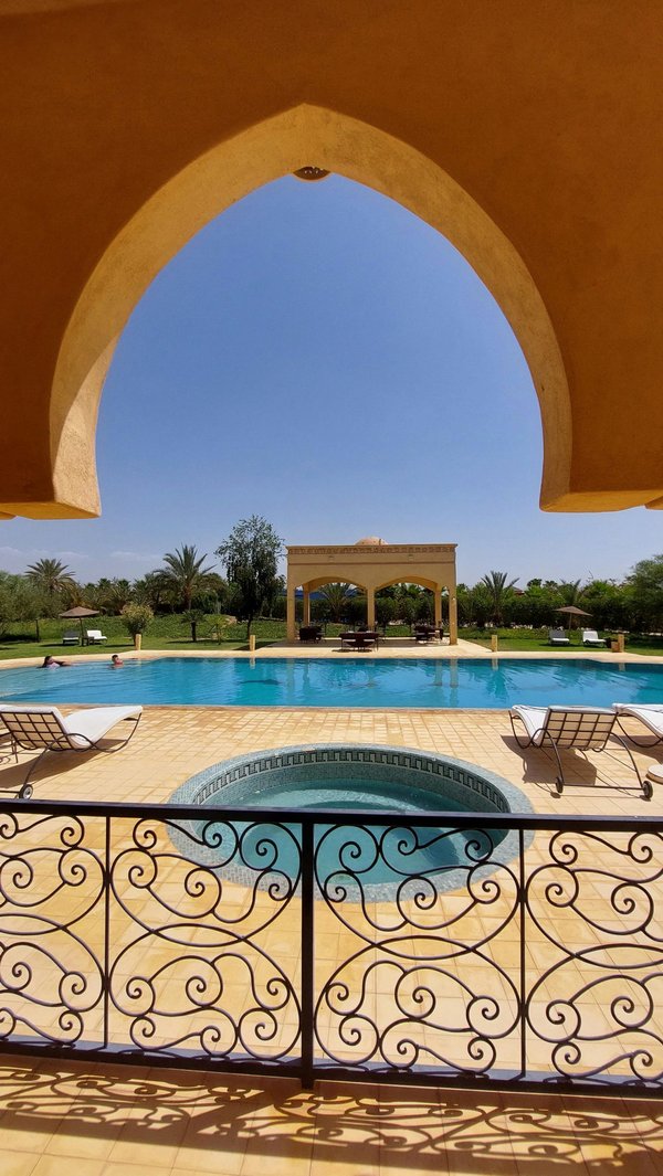 Séjourner dans un hôtel avec jardin à Marrakech : une oasis de sérénité en plein cœur de la ville